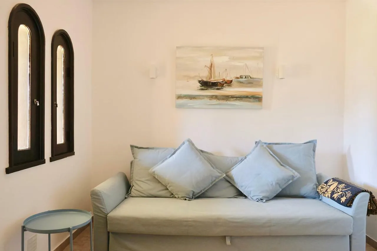 Peaceful & Spacious Apt With Parking & Queen Bed Apartment Carvoeiro  0*, Carvoeiro (Lagoa) Portugal