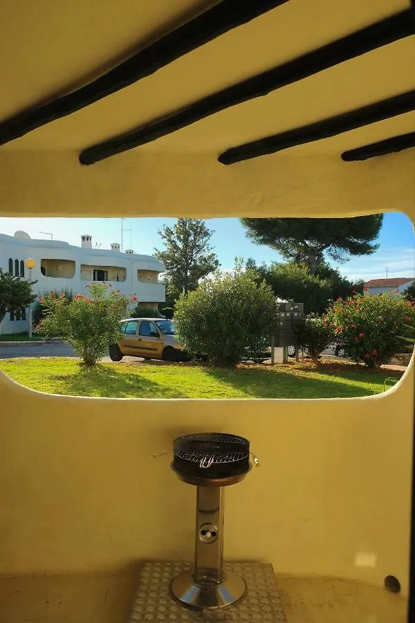 Apartamento Peaceful & Spacious Apt With Parking & Queen Bed Carvoeiro