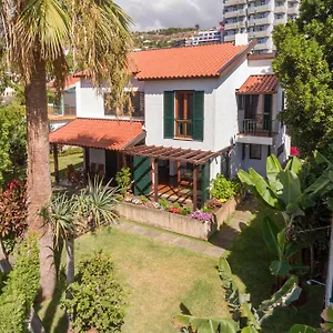 Casa Do Lido By An Island Apart Funchal (Madeira)